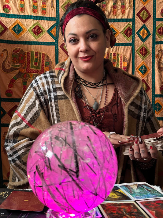 Tarot & Oracle Readings with Clairvoyant Rose