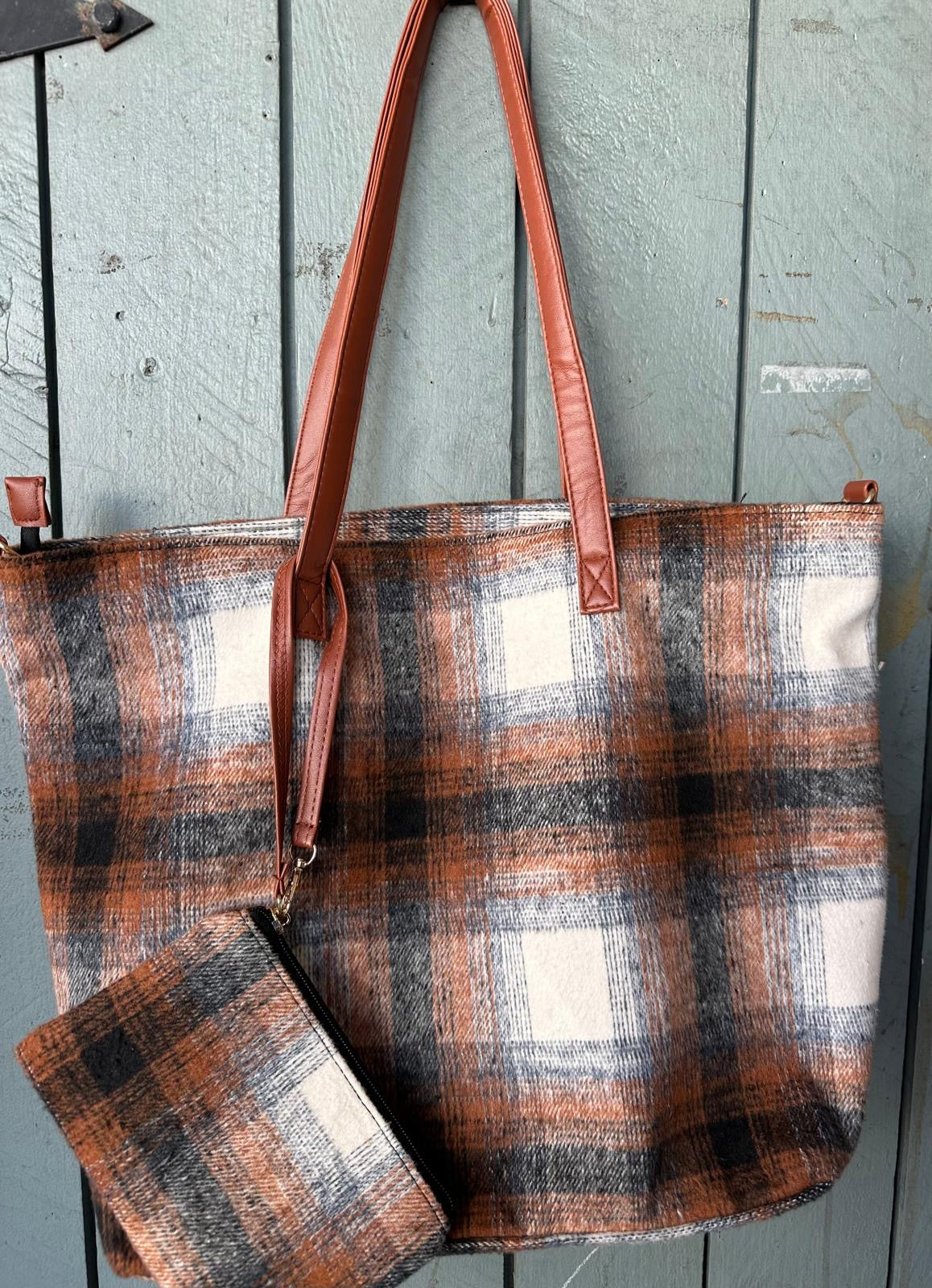 Patterned Tote Bag with A Coin Pouch